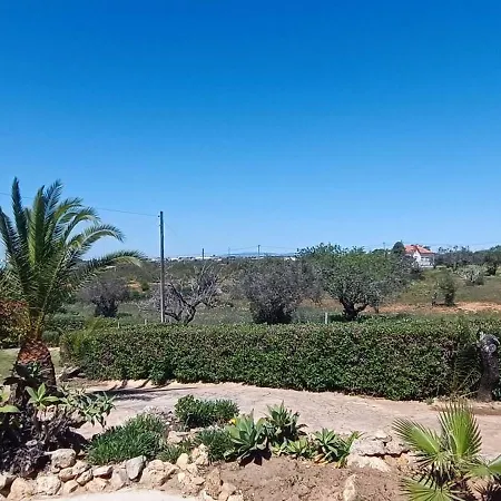 Cozy Traditional Small Cottage With Balcony - Casa 9 Villa Albufeira