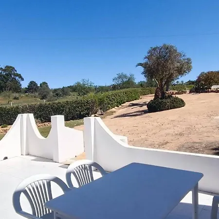 Cozy Traditional Small Cottage With Balcony - Casa 9 Villa Albufeira